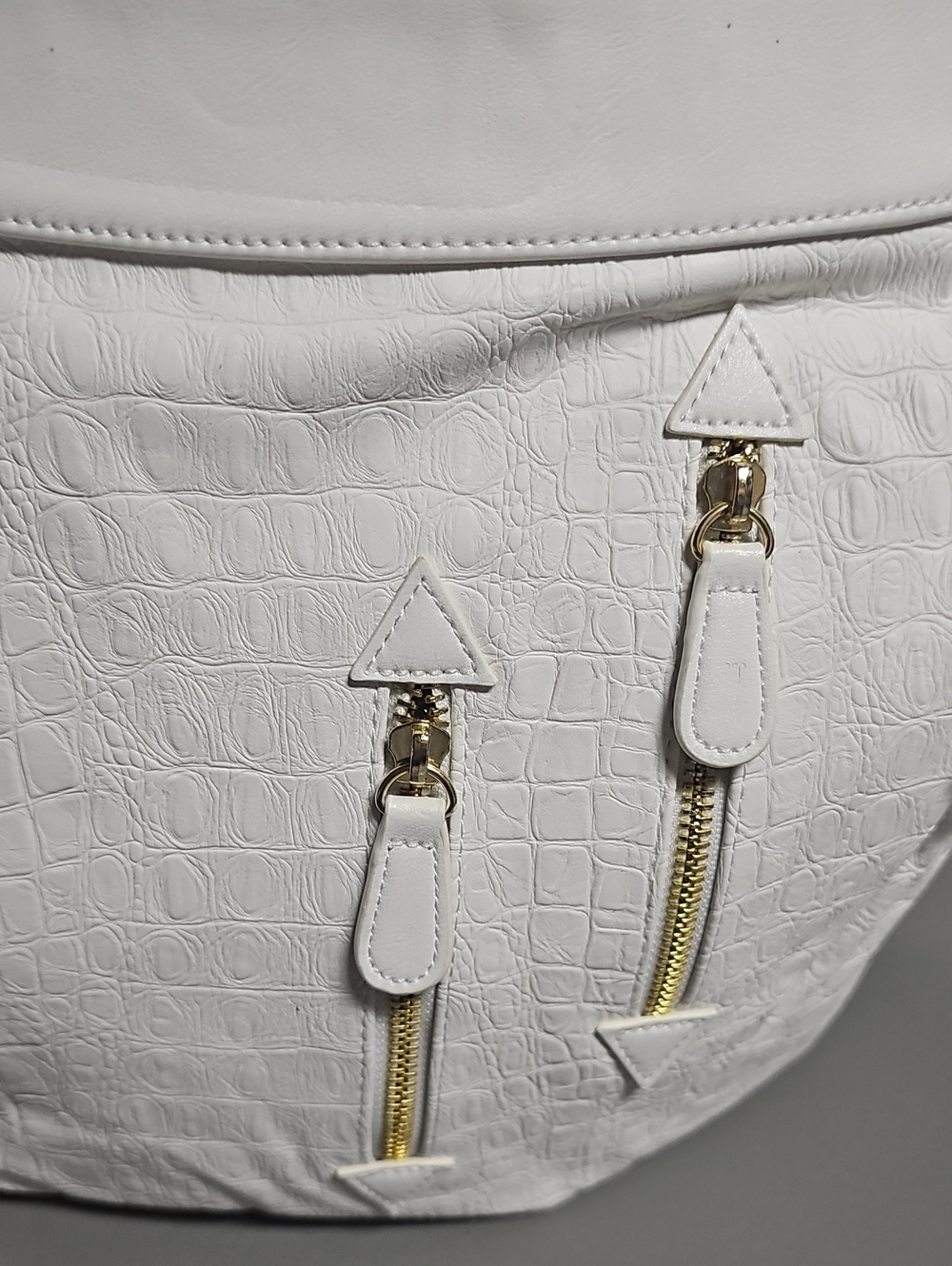 MICHE Bags Miche Anndrea Demi Shell White  with Gold Zippers 2012 - Picture 2 of 12